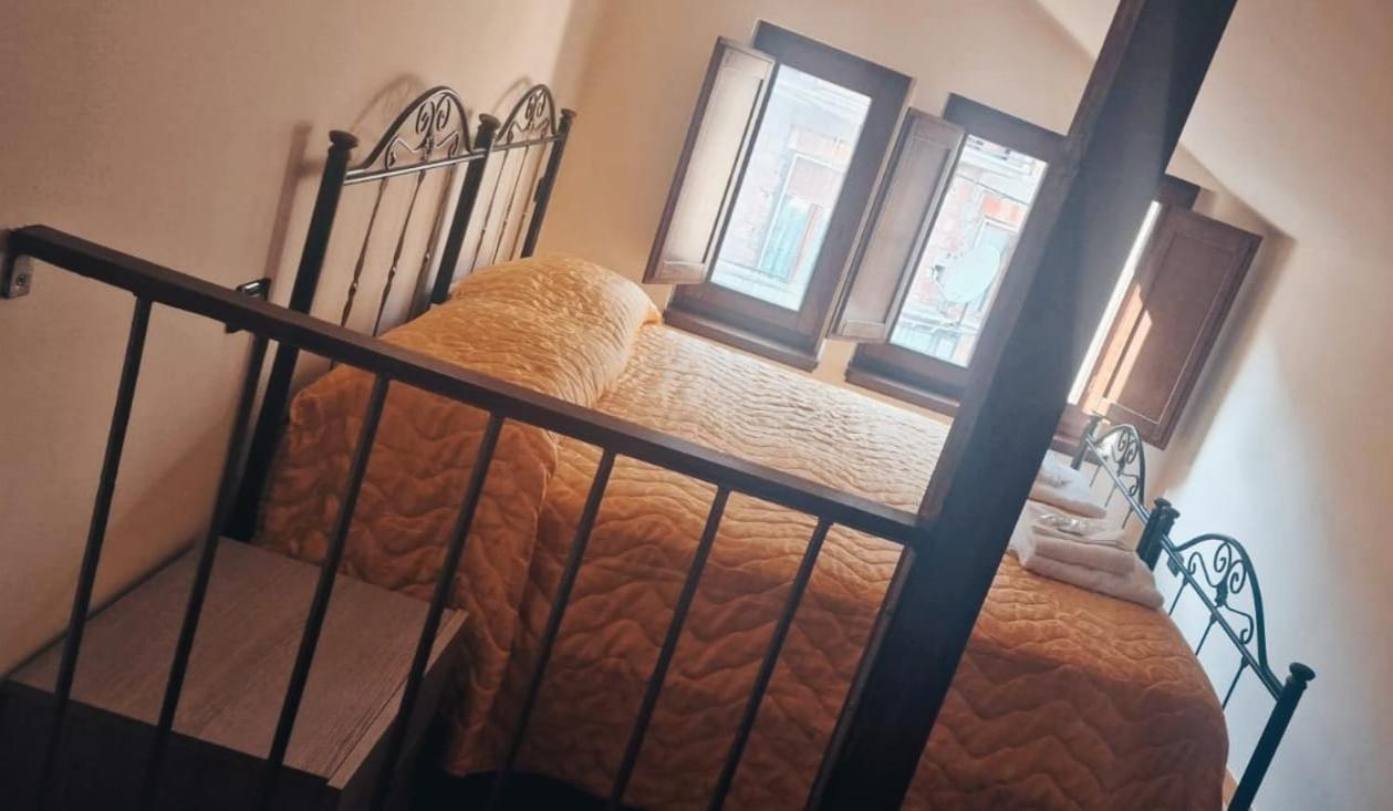 Casa Di Fiore Bad And Breakfast Bed and Breakfast San Giovanni in Fiore Eksteriør billede
